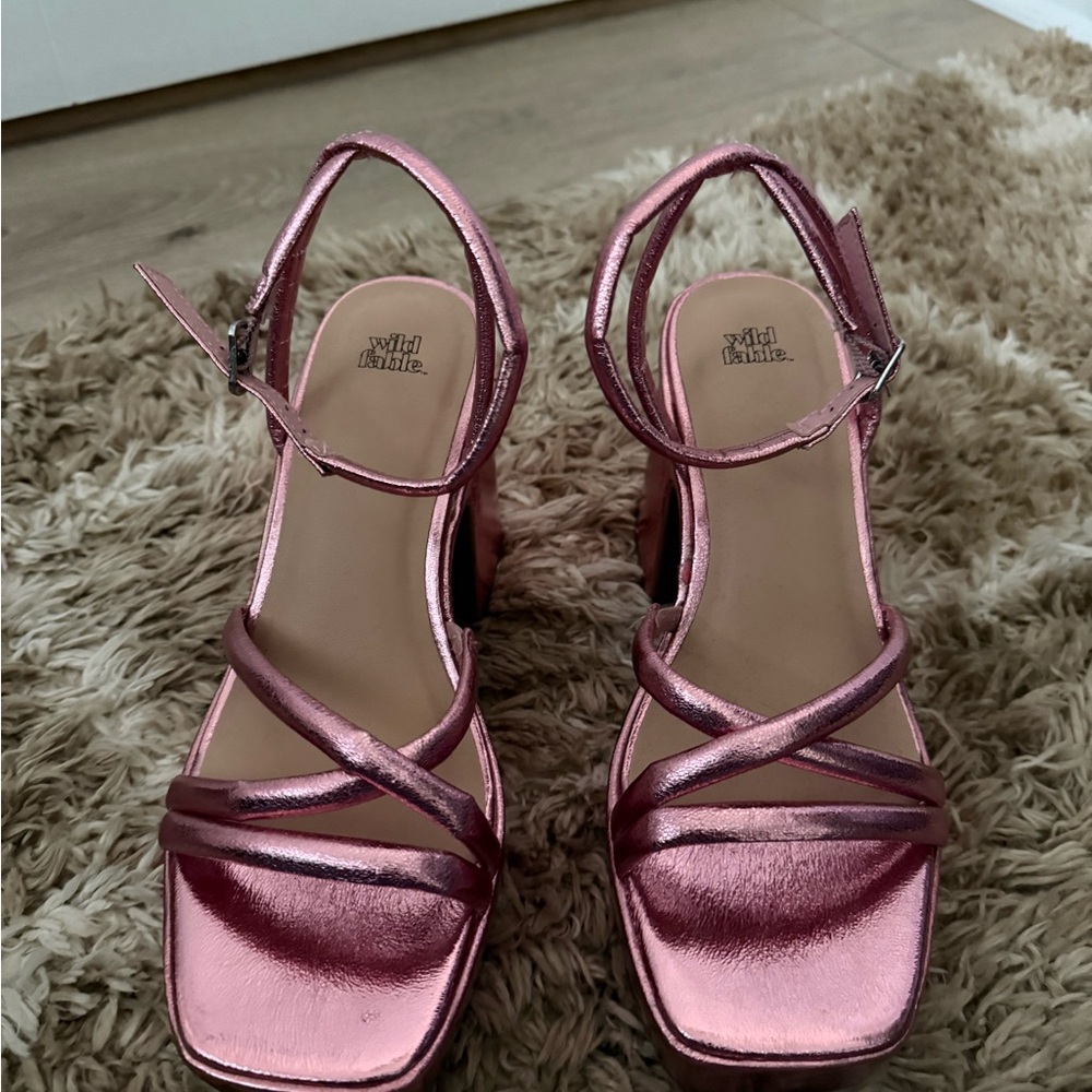 Wild Fable Metallic Pink Heels